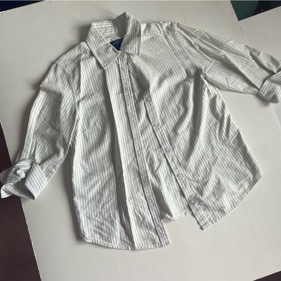 💚3/$15💚 KAREN SCOTT GREEN AND WHITE STRIPED BUTTON UP SHIRT. Size 8 - Picture 1 of 5